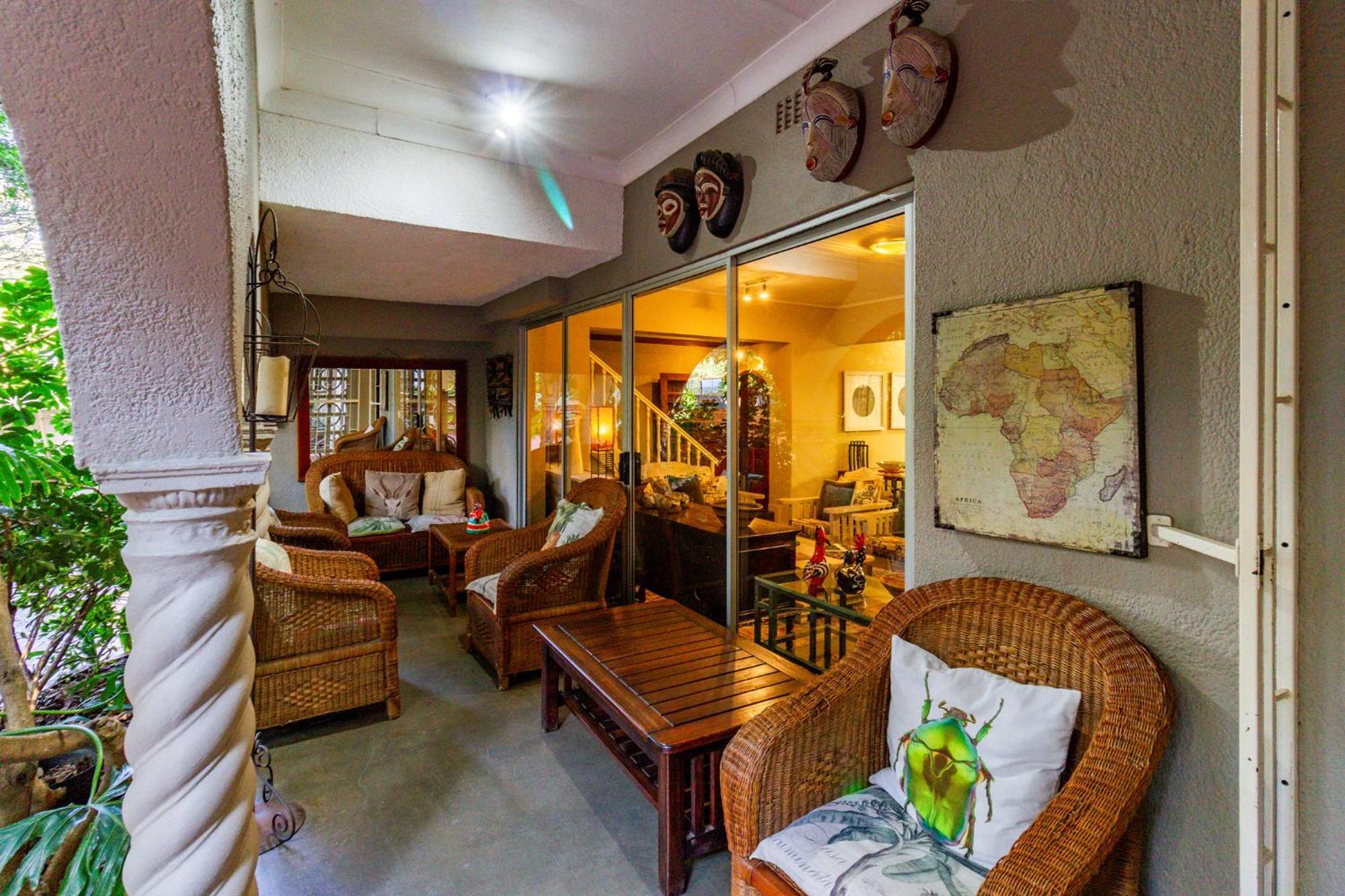 Pumleni Guesthouse Hartbeespoort Kültér fotó