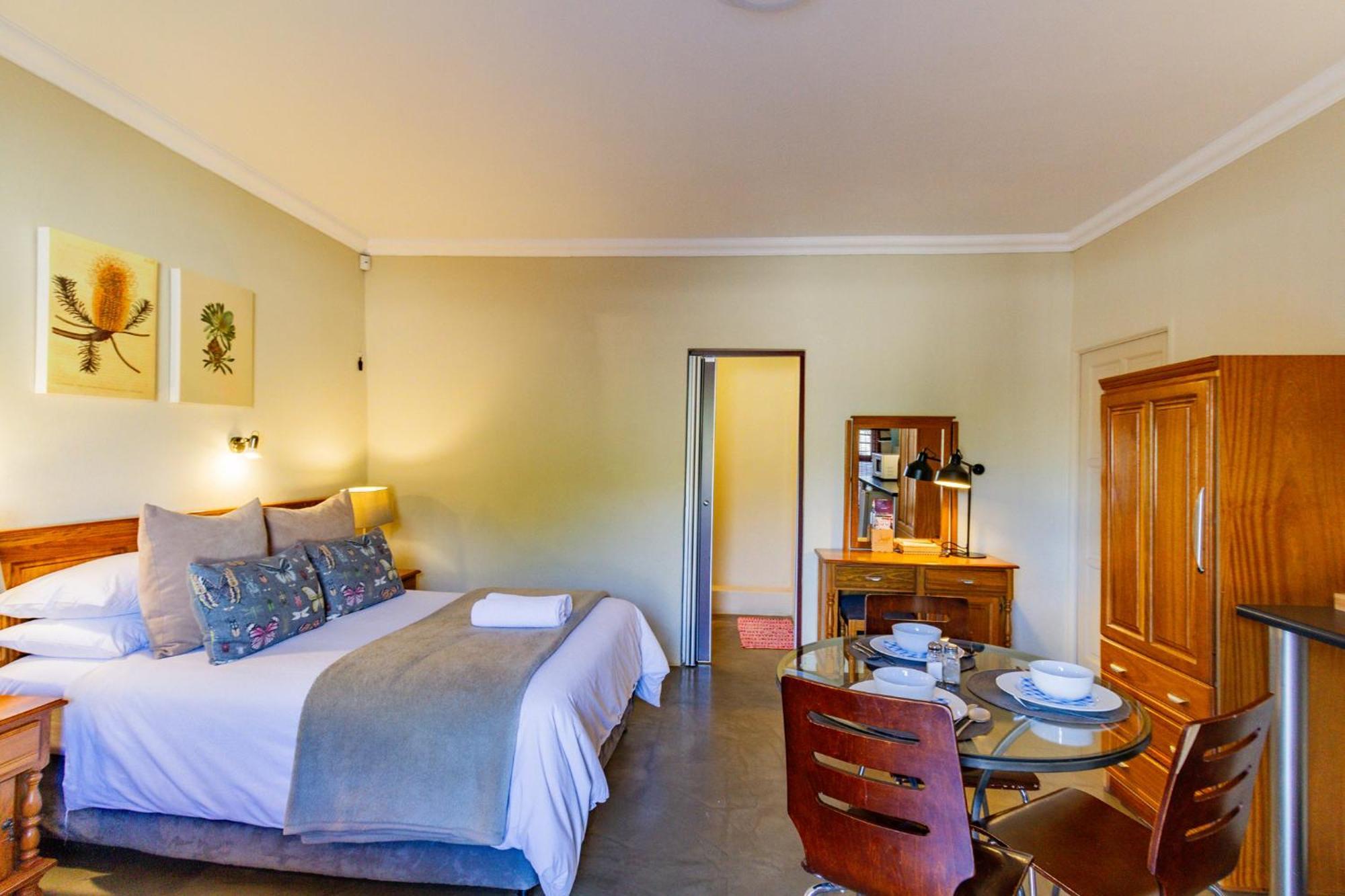 Pumleni Guesthouse Hartbeespoort Kültér fotó