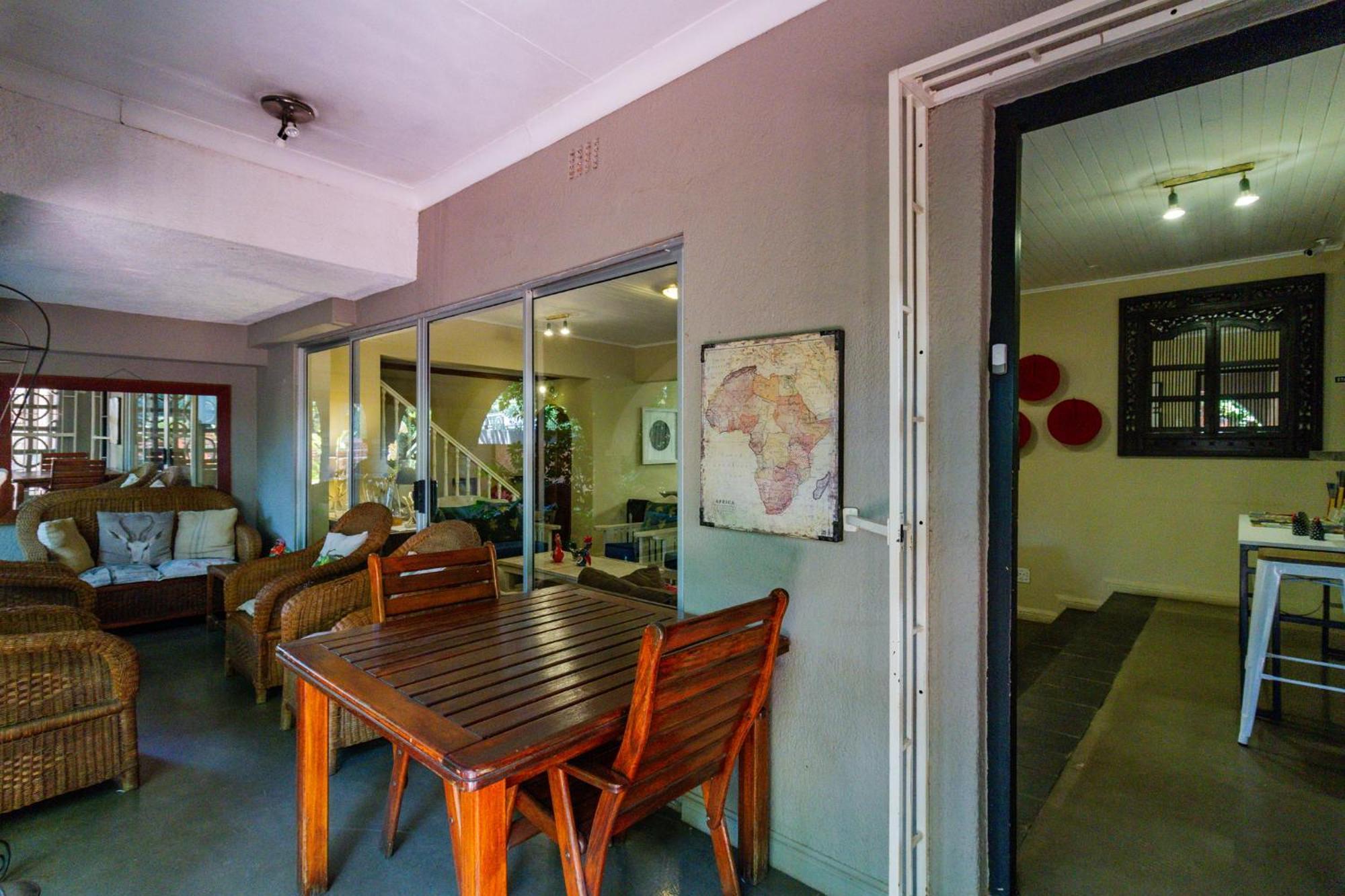 Pumleni Guesthouse Hartbeespoort Kültér fotó