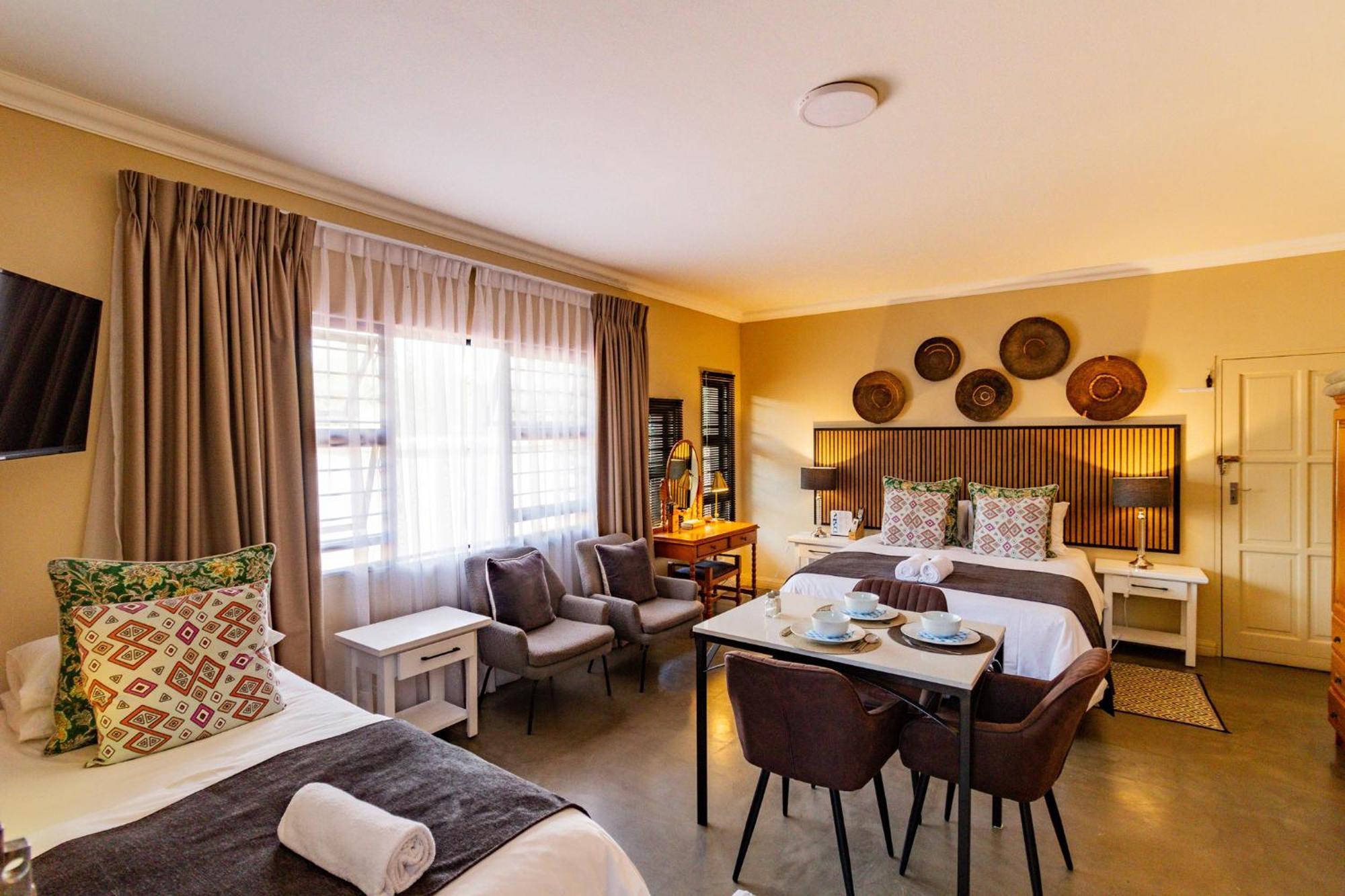 Pumleni Guesthouse Hartbeespoort Kültér fotó