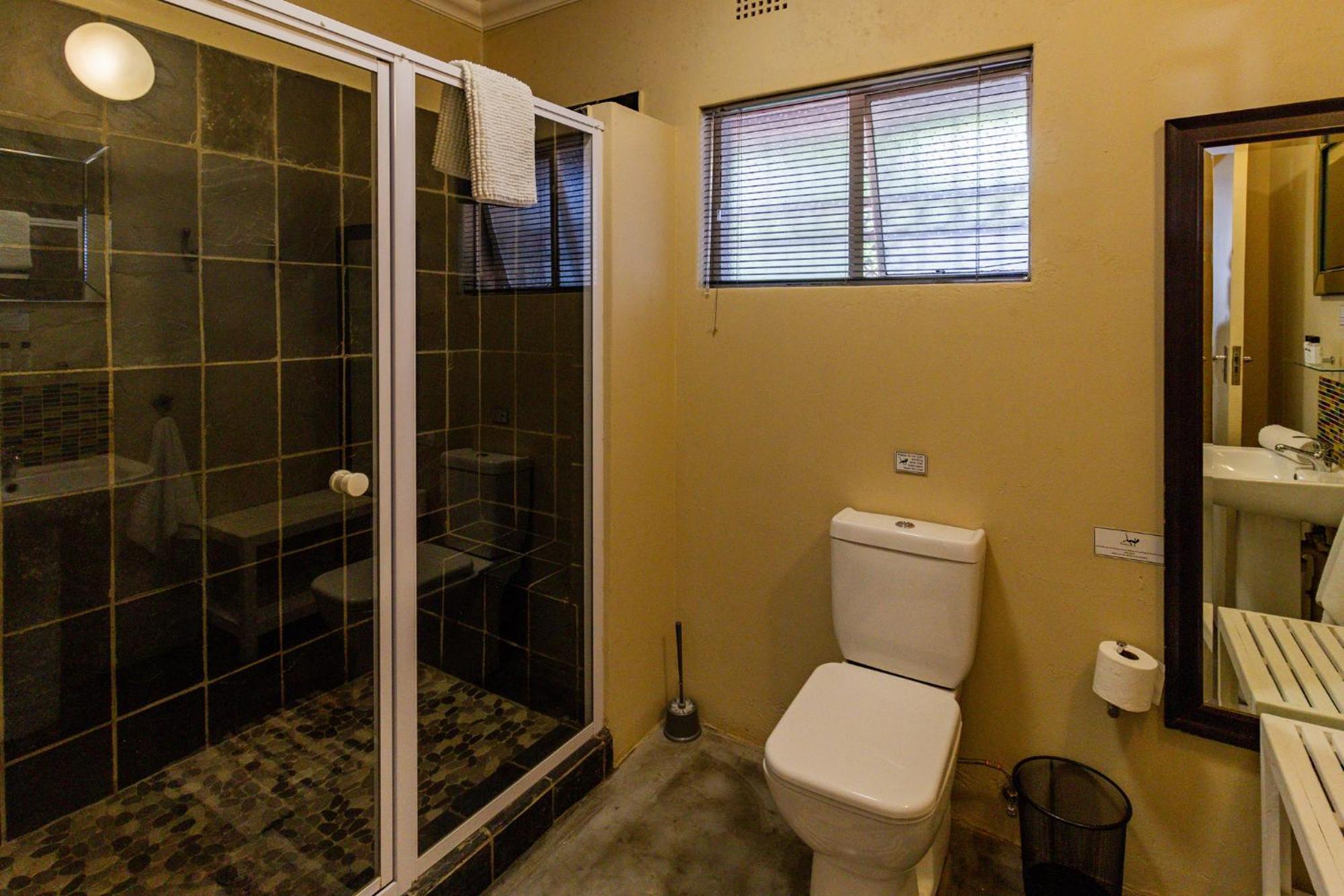 Pumleni Guesthouse Hartbeespoort Kültér fotó