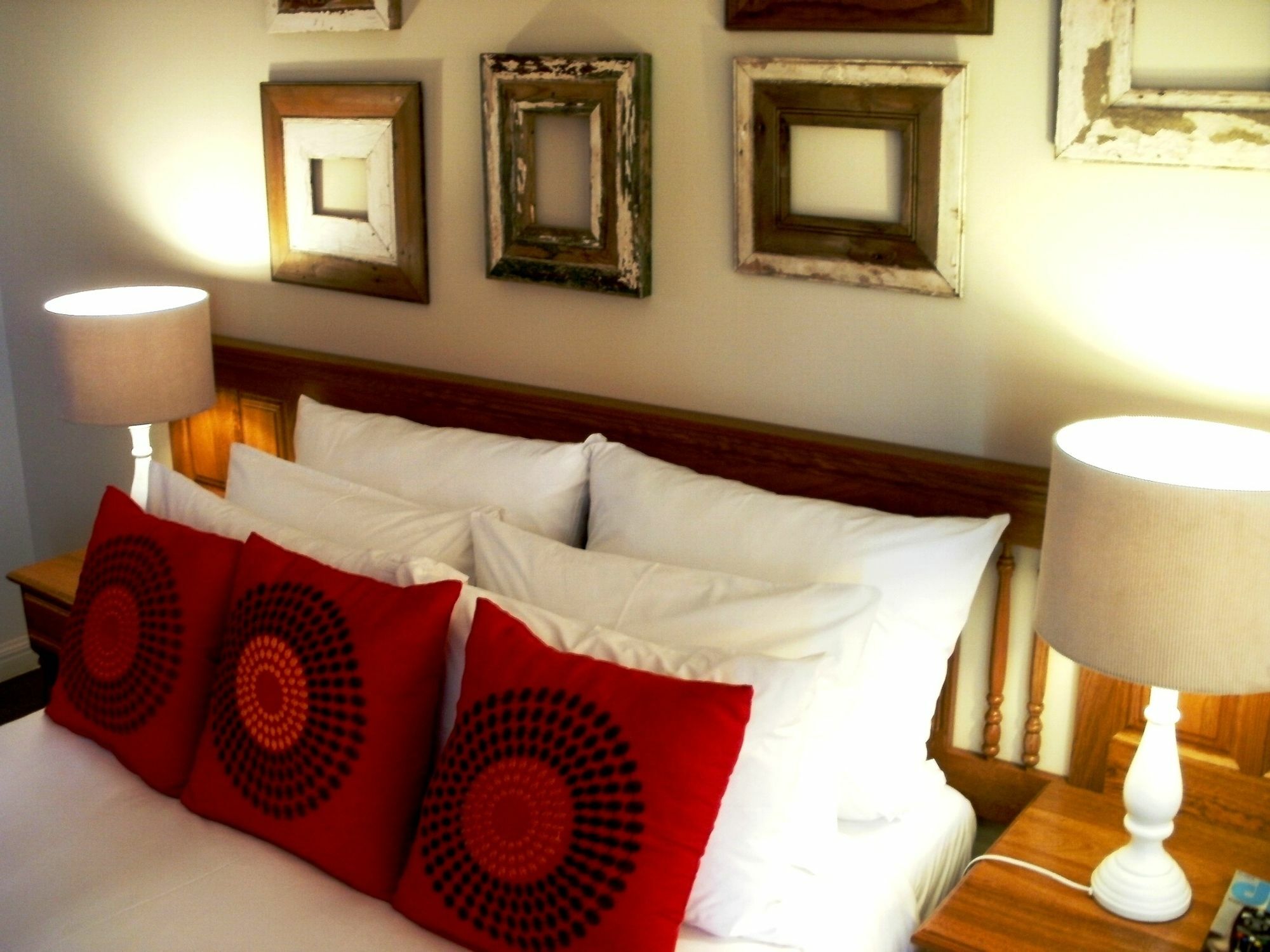 Pumleni Guesthouse Hartbeespoort Kültér fotó