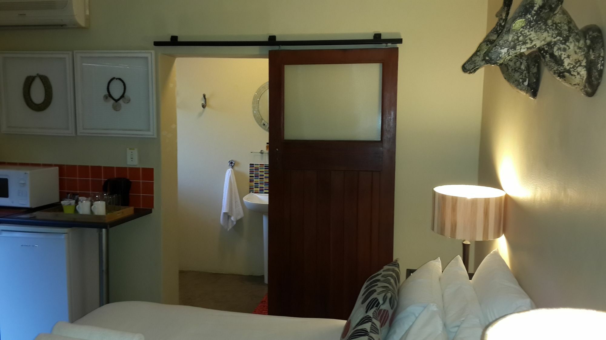 Pumleni Guesthouse Hartbeespoort Kültér fotó